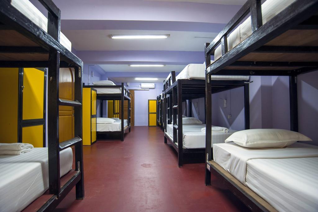 יאנגון Agga Youth Hotel מראה חיצוני תמונה